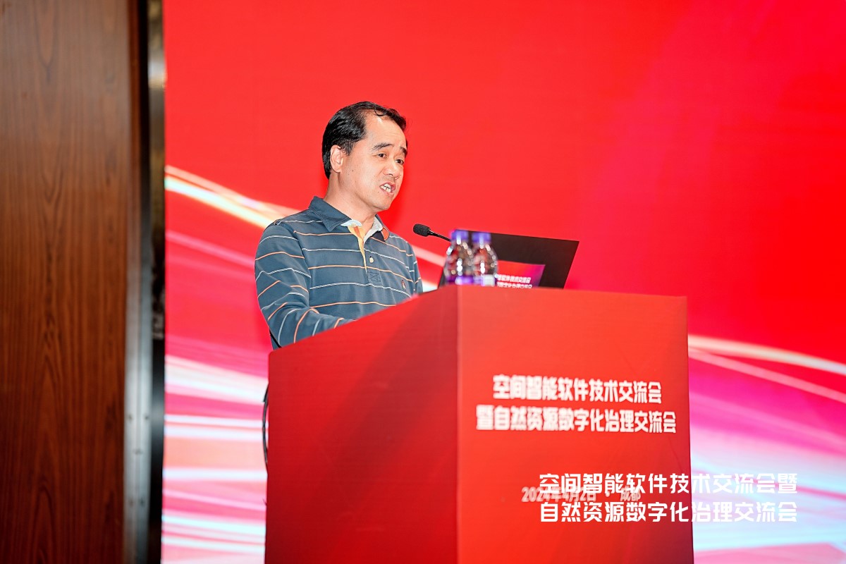 段安林.jpg